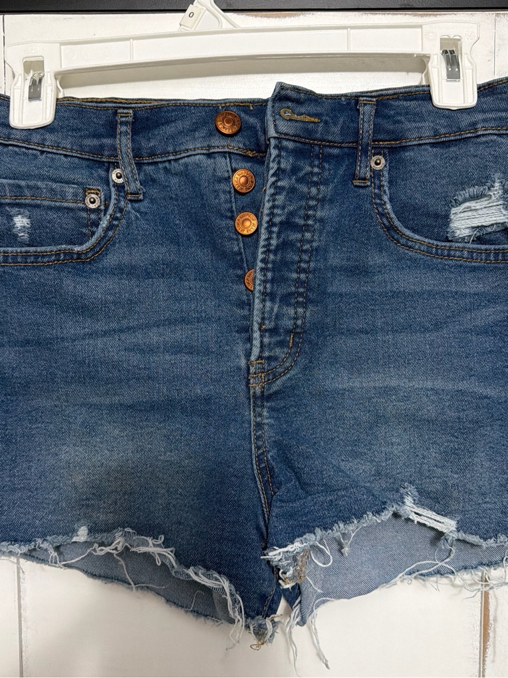 Jessica Simpson Medium Blue Distressed Denim Button-Fly Shorts